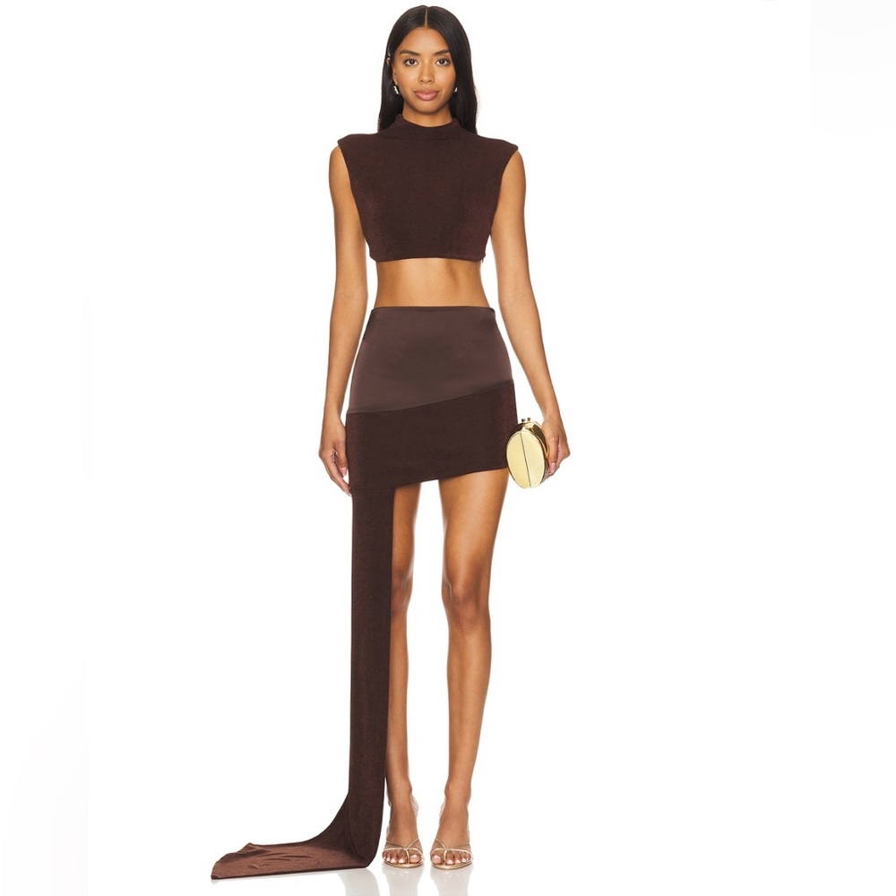 Khanums Backless Cropped Tee and Asymmetrical Skirt -Set